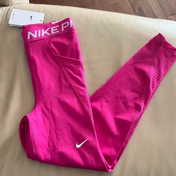 NIKE Pro High-Waisted Leggings - Picture 11 of 14